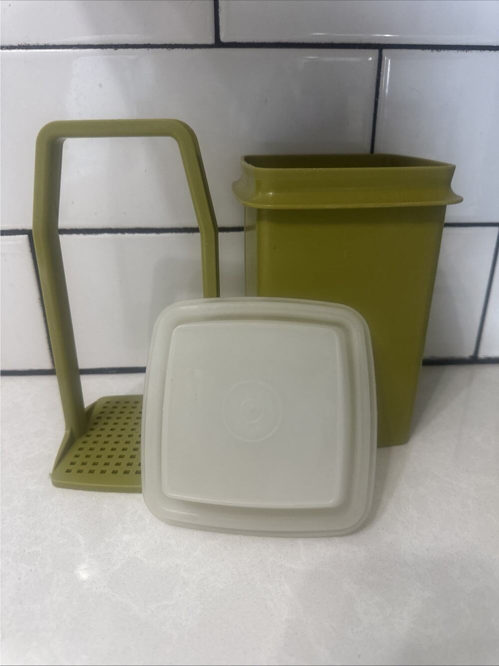 Tupperware Pickle Keeper Avocado Green 1330 Complete Set Vintage Pick-a-Deli